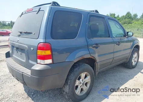 2005 Ford Escape Xlt z USA, uszkodzony, nr VIN 1FMYU931X5KD76342